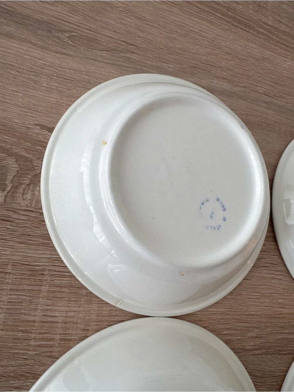 Caffè Italia Ceramic Bowls Set of 4, White Red & Green Vintage Made in Italy 8”